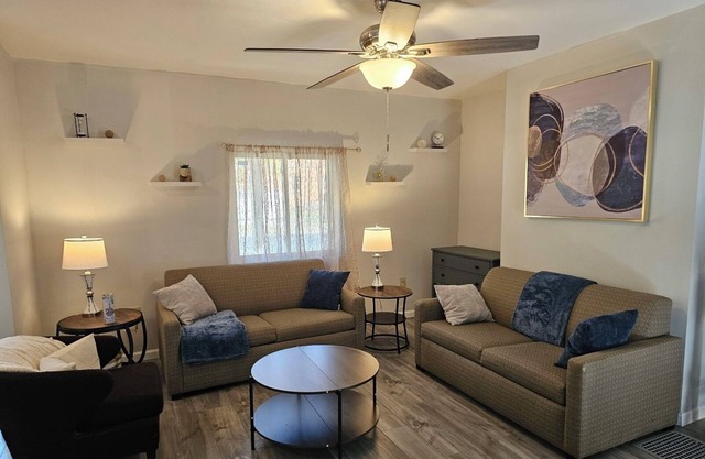 Amazing Dream Home near Franciscan Univ. in Steubenville with WiFi