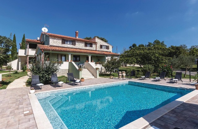 Superbe appartement à Kanfanar avec.