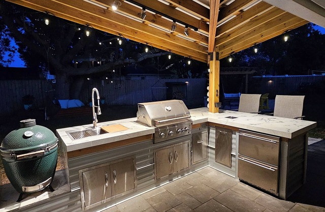 Amazing Beach Oasis /Mayo Clinic/Backyard Fun/ Gym!