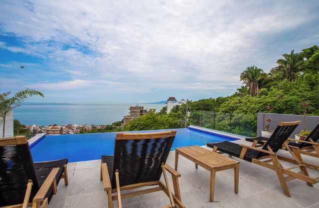 Amazing Casa de Caras 5