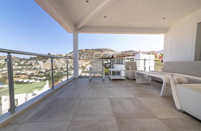 Amazing Duplex House with Sea View in Bodrum