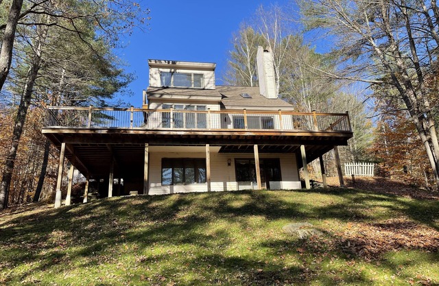 Amazing family friendly 3+ Bedroom, 3 Full Bath in Quechee