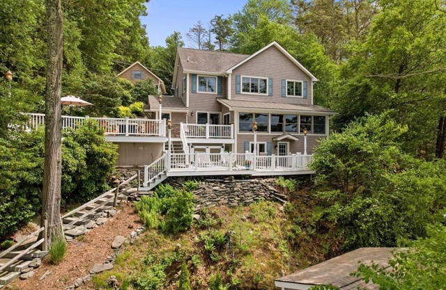 Lake Wallenpaupack au bord du lac