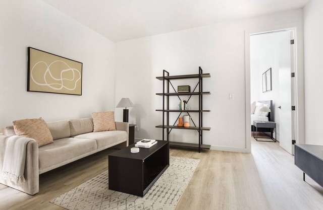Amazing Greenpoint 2BR w/ Laundry & A/C, by Blueground
