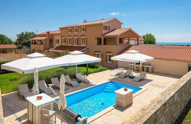 Superbe maison à Hr-52215 Vodnjan