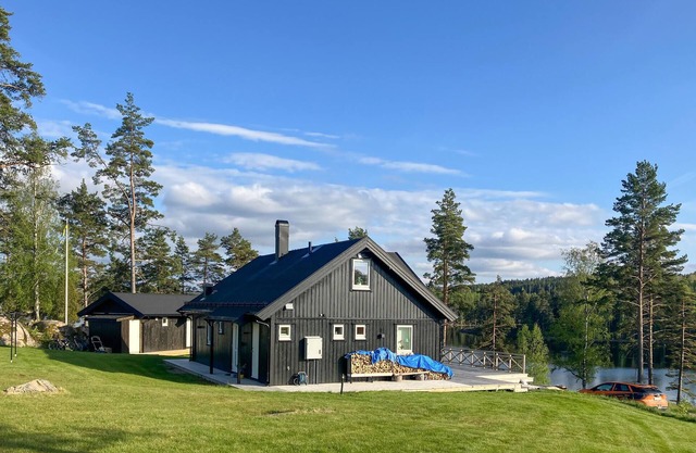 Superbe maison à årjäng avec vue sur le.