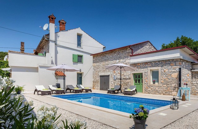 Superbe maison à Duga Uvala