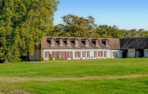Amazing Home In Ligny Le Ribault