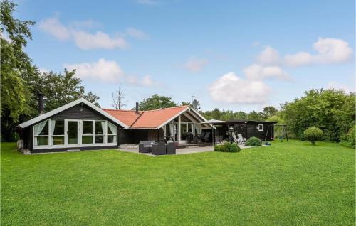 Amazing Home In Oksbøl With Wifi