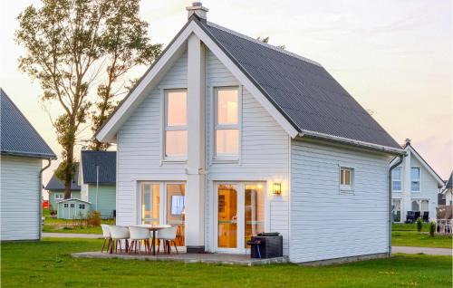 Amazing Home In Ostseeresort Olpenitz