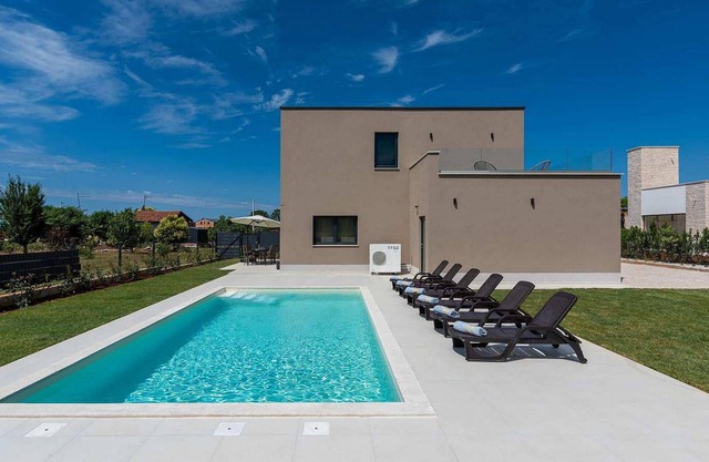 Villa Dafna