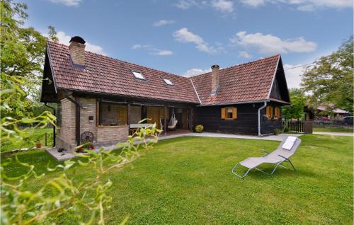 Amazing Home In Sisinec