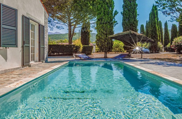 Superbe maison à St Florent avec WiFi