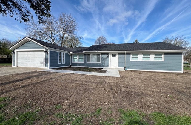 Amazing Home - Newly Remodeled