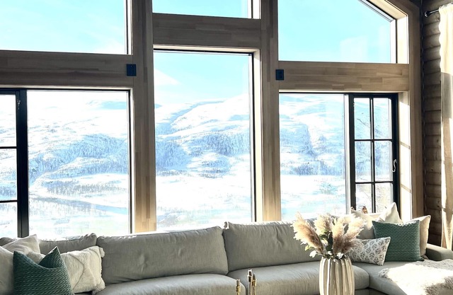 Amazing home near Vøringsfoss/Eidfjord. 5 bedrooms-3.5 baths