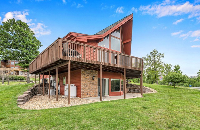 Amazing Lake Home - Comfy, Views of Table Rock Lake - Total Relaxation!