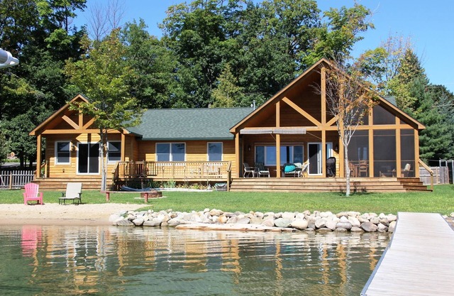 AMAZING Nord Elk Lake Getaway