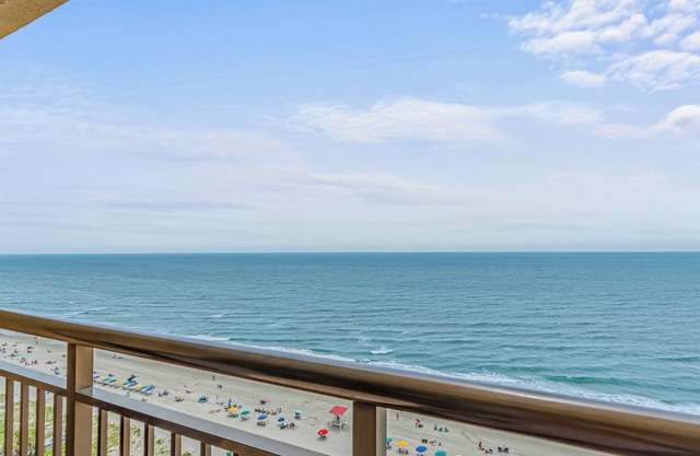 AMAZING Oceanfront Penthouse, 4, 6, Guest