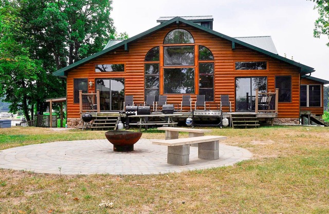 4 chambres + Loft - Cottage sur le lac Sylvan