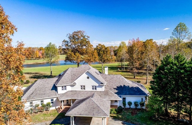 4100 Sq Ft 6 BR PRIVATE GUEST AREA IN FARM ESTATE