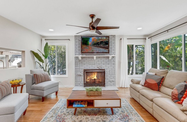 Amazing South Bay House Next to LAX, SOFI, Beaches