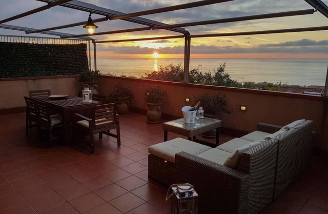 Amazing, spacious apartment with 4 bedrooms and stunning view