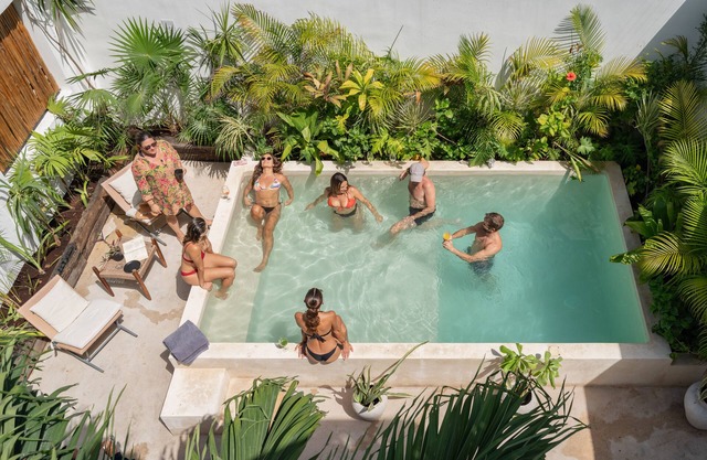 Amazing Villa in la Veleta 14 pax