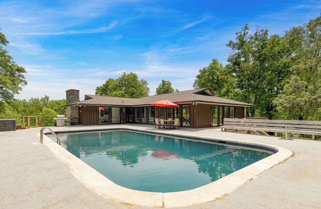 Amber Escape by AvantStay | 3 Unique Spaces + Pool