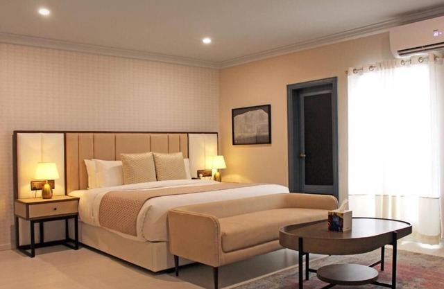 Ambiance Boutique Art Hotel Karachi