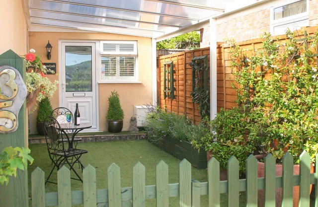 Amelyah Cottage, WINSCOMBE