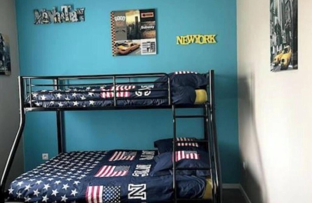 appartement America avec piscine et coin repas