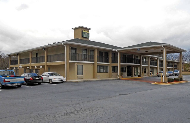 Americas Best Inn & Suites - Decatur/Atlanta