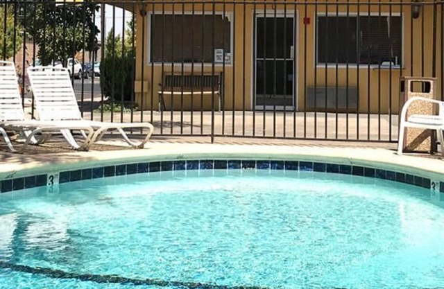 Americas Best Value Inn Visalia