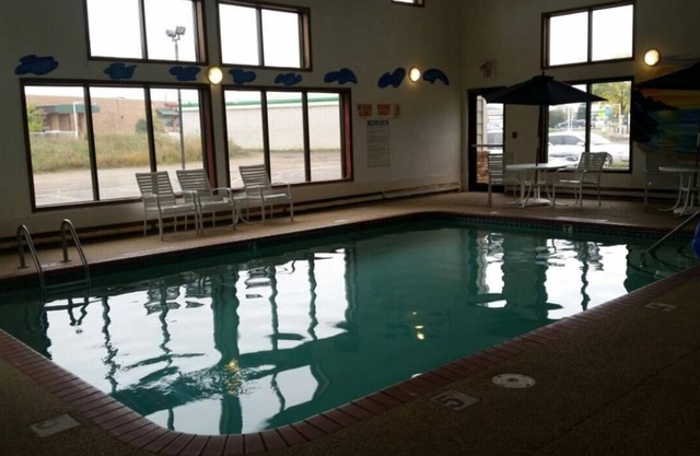 AmericInn by Wyndham Forest Lake