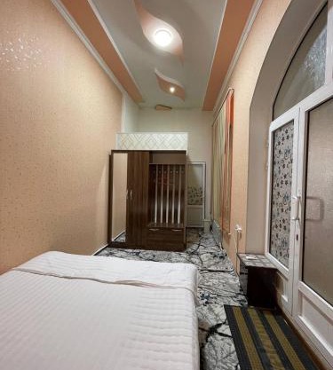 Aminzar Guest House