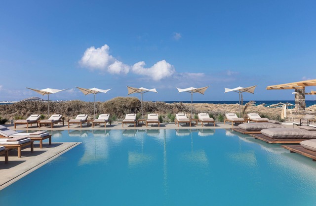 Ammothines Cycladic Suites