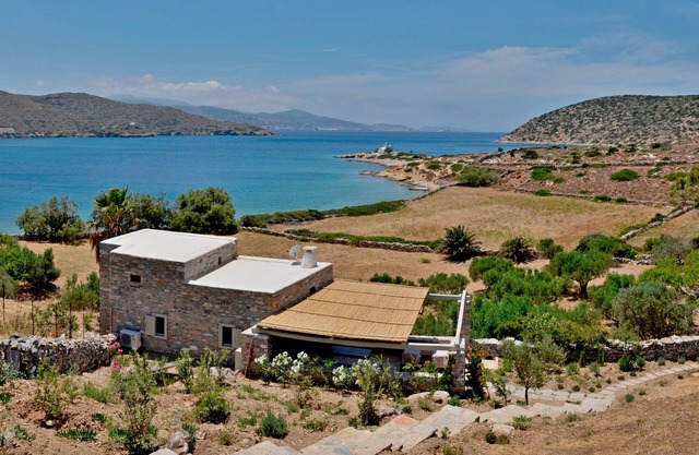 Amorgos The Olive Garden "au bord de la mer"