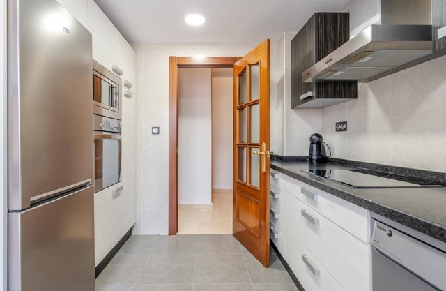 Amplio apartamento con WIFI y GARAJE