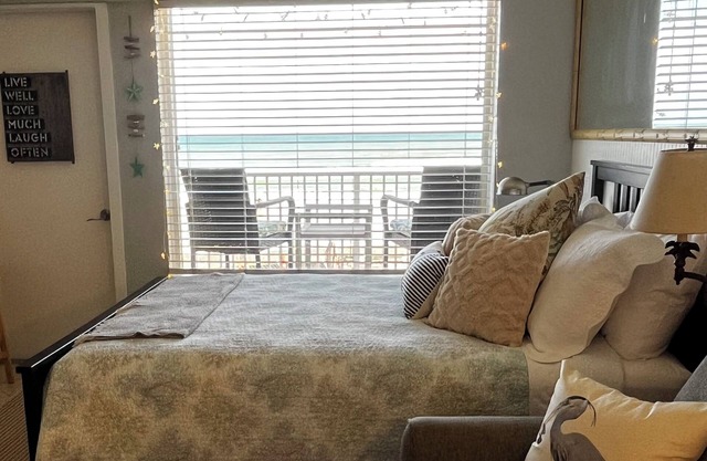 "Atlantic Overlook" @ Ocean Jewels: OceanFront Studio w / Large Private Balcony!