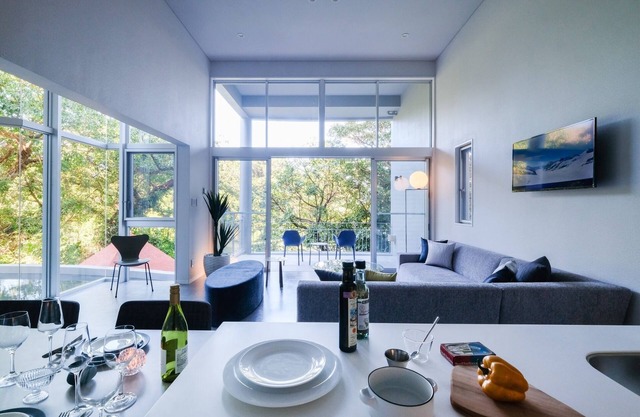 An adult stylish space based on white It blends n / Nakagami-gun Okinawa