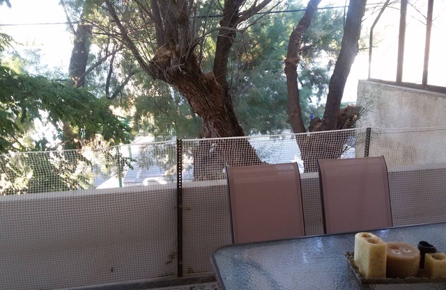 Une station excellente et confortable au coeur de la plage la plus branchée de Chios !!