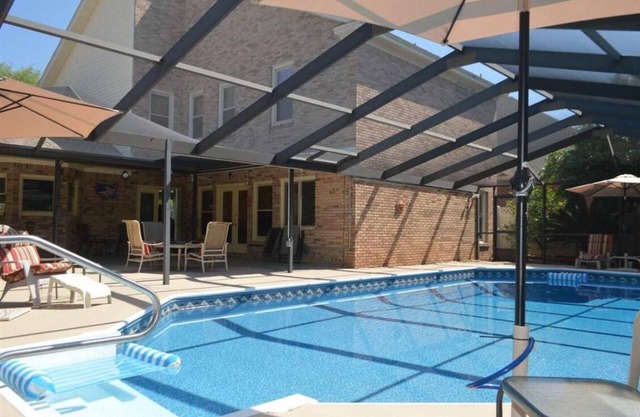 Invitation à OASIS Lavallet dans la belle Pensacola pour 6 à 10 personnes, 3 chambres avec piscine