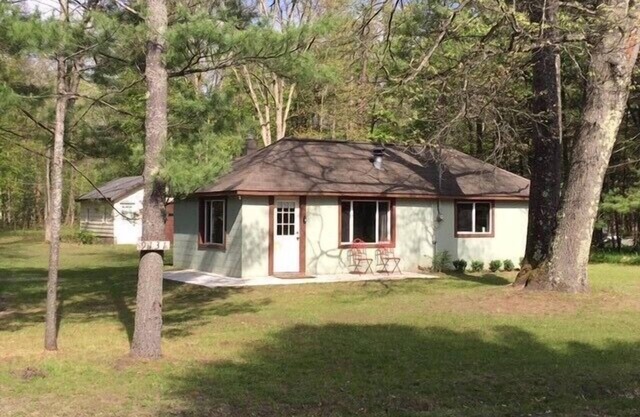 Paradis des amateurs de plein air: Situé au coeur de la forêt nationale Manistee