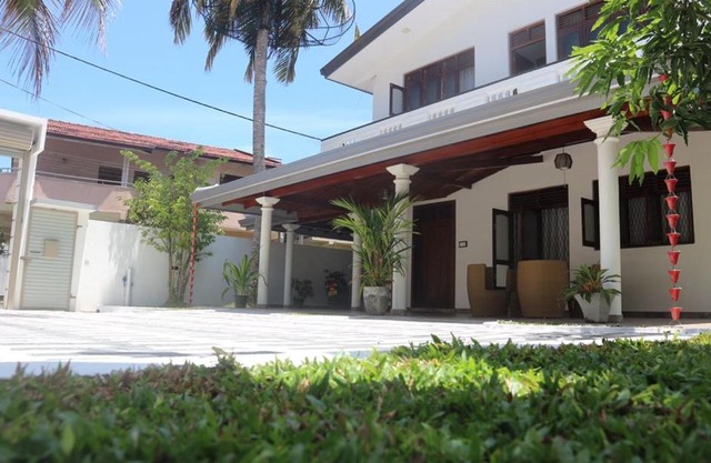 Anasamelee- Entire 3 BR Villa
