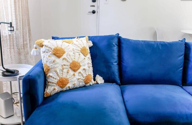 Anchor Breeze | Sojourn | Steps to the Beach