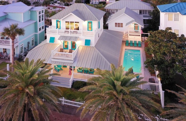 Anchor Pointe - Maison principale + maison d'hôtes, vue sur le golfe, salle de jeux, piscine privée chauffée!