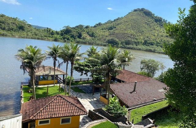 Ang062 - Belle maison en bord de mer dans une copropriété d'Angra dos Reis