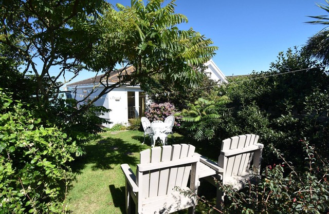Coastal Annexe avec jardin et vue sur la mer