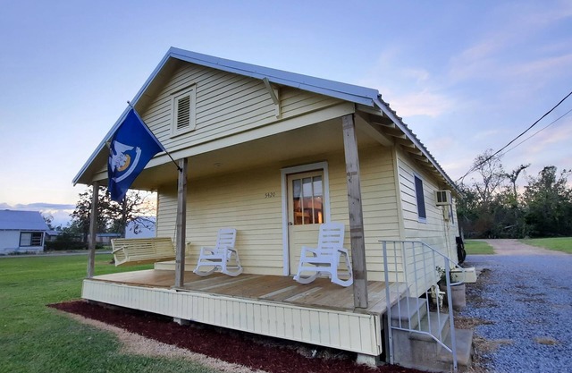 Maison antebellum, située dans le pays bayou sur 40 acres.
