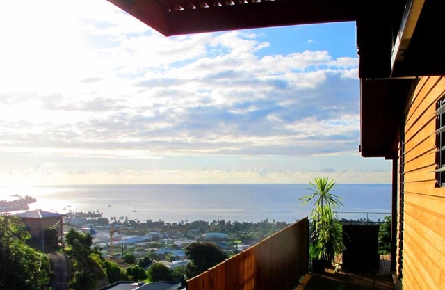 Bungalow Anuhe avec Vue Ocean - Bounty Lodge Tahiti